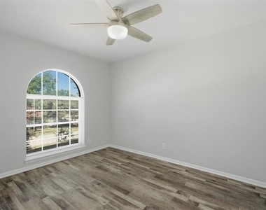 4128 Arroyo Trail - Photo Thumbnail 3