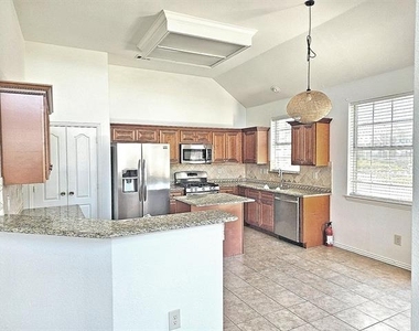 4500 Shadowridge Drive - Photo Thumbnail 3