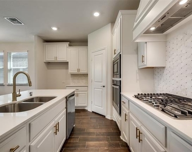 2085 Tahoka Lane - Photo Thumbnail 13