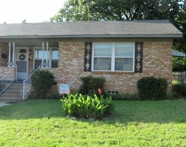 10905 Lake Gardens Drive - Photo Thumbnail 1