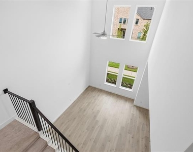 1317 Rooted Road - Photo Thumbnail 12