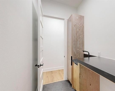 4109 Rupert Street - Photo Thumbnail 28