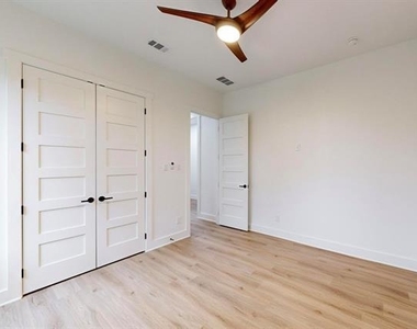 4109 Rupert Street - Photo Thumbnail 27
