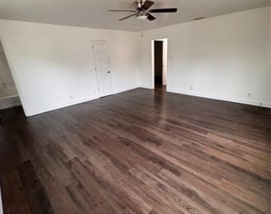 1621 S Mirick Avenue - Photo Thumbnail 7