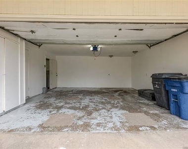 11839 High Meadow Drive - Photo Thumbnail 18