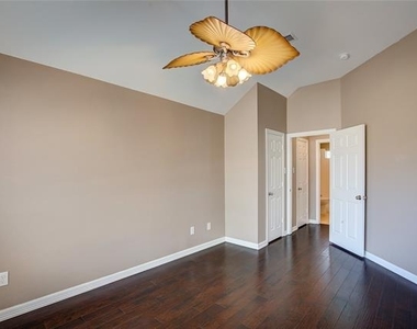 191 Durango Drive - Photo Thumbnail 18