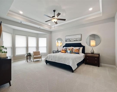 1906 Galenda Drive - Photo Thumbnail 13