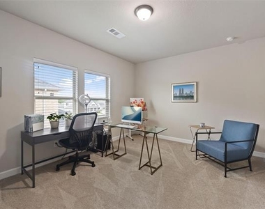1906 Galenda Drive - Photo Thumbnail 19