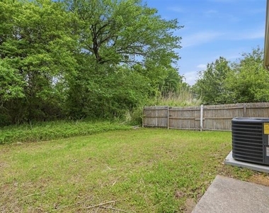 106 Shaw Street - Photo Thumbnail 22