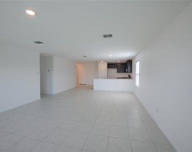 2629 Turtle Dove Drive - Photo Thumbnail 7