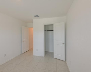 2629 Turtle Dove Drive - Photo Thumbnail 13