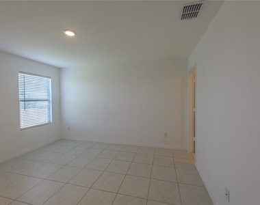 2629 Turtle Dove Drive - Photo Thumbnail 16