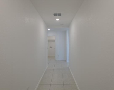 2629 Turtle Dove Drive - Photo Thumbnail 2