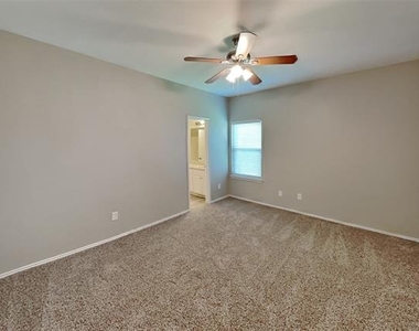 4553 High Cotton Trail - Photo Thumbnail 7