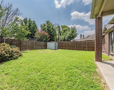 8648 Prairie Dawn Drive - Photo Thumbnail 35