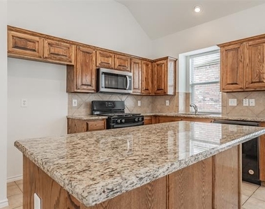8648 Prairie Dawn Drive - Photo Thumbnail 19