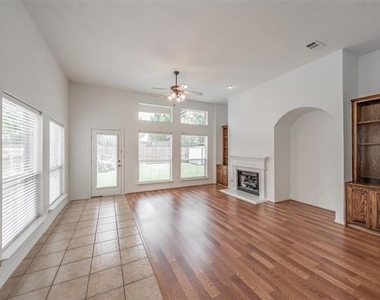 8648 Prairie Dawn Drive - Photo Thumbnail 24
