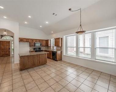 8648 Prairie Dawn Drive - Photo Thumbnail 22