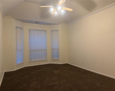 10917 Promise Land Drive - Photo Thumbnail 5