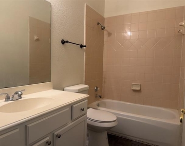 10917 Promise Land Drive - Photo Thumbnail 3