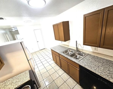 2837 Ave J - Photo Thumbnail 5