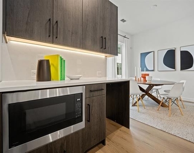 1525 Pecos Street - Photo Thumbnail 15