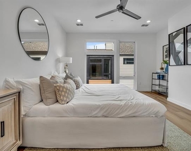 1525 Pecos Street - Photo Thumbnail 31