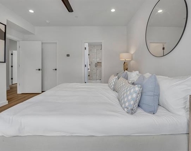 1525 Pecos Street - Photo Thumbnail 30
