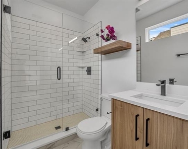 1525 Pecos Street - Photo Thumbnail 23