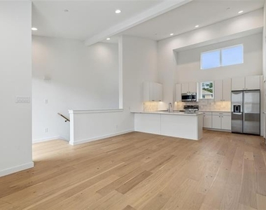 6144 Oram Street - Photo Thumbnail 17