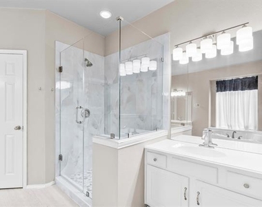 11650 Cape Royal Lane - Photo Thumbnail 8