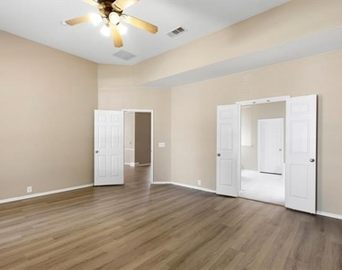 11650 Cape Royal Lane - Photo Thumbnail 4