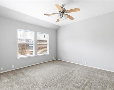 11650 Cape Royal Lane - Photo Thumbnail 24