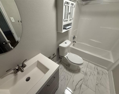 116 Griffin Street - Photo Thumbnail 8