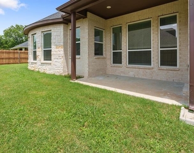 4318 Peachtree Lane - Photo Thumbnail 37