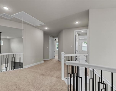 4318 Peachtree Lane - Photo Thumbnail 25