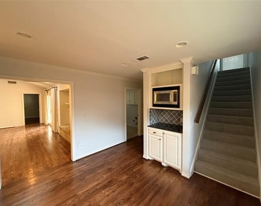 4916 Sugar Mill Road - Photo Thumbnail 4