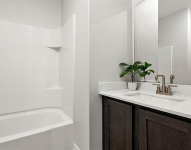 1313 Tilton Drive - Photo Thumbnail 9