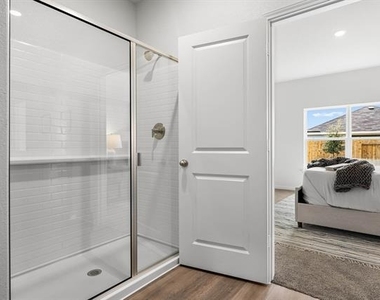 1313 Tilton Drive - Photo Thumbnail 7