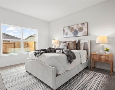 1313 Tilton Drive - Photo Thumbnail 4