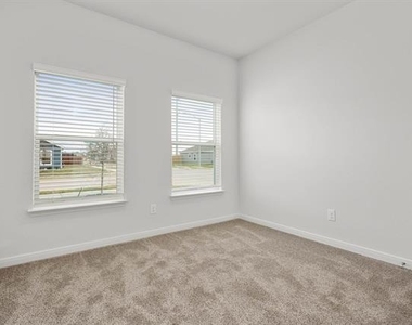 1313 Tilton Drive - Photo Thumbnail 8