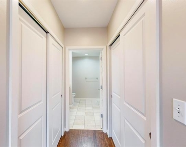 1200 Main Street - Photo Thumbnail 23
