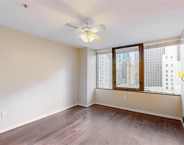 1200 Main Street - Photo Thumbnail 20