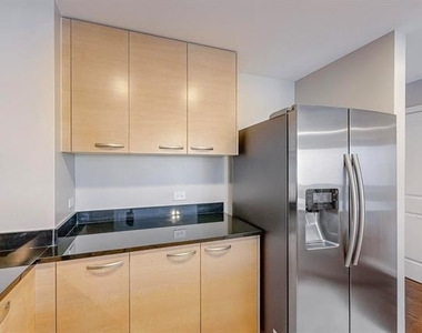 1200 Main Street - Photo Thumbnail 17