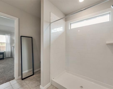 16545 Club Springs Lane - Photo Thumbnail 11