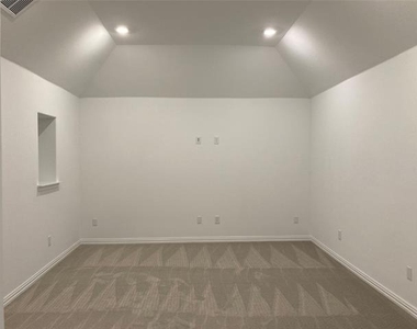 3259 Shearwater Lane - Photo Thumbnail 19