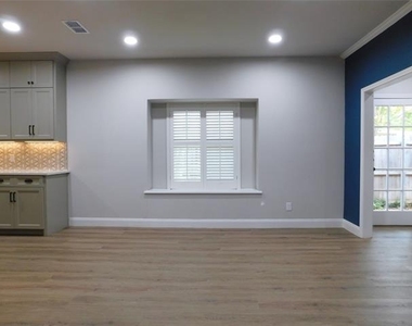 3105 Old North Road - Photo Thumbnail 8