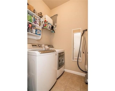 1405 Nightingale Drive - Photo Thumbnail 16
