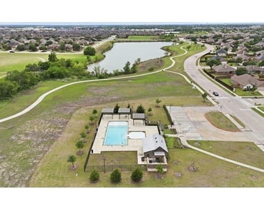 418 Ardsley Lane - Photo Thumbnail 21