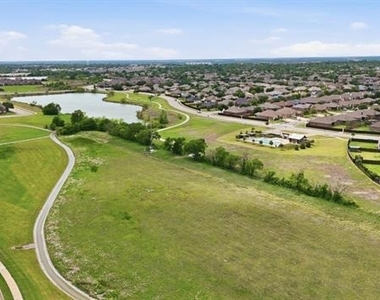 418 Ardsley Lane - Photo Thumbnail 20